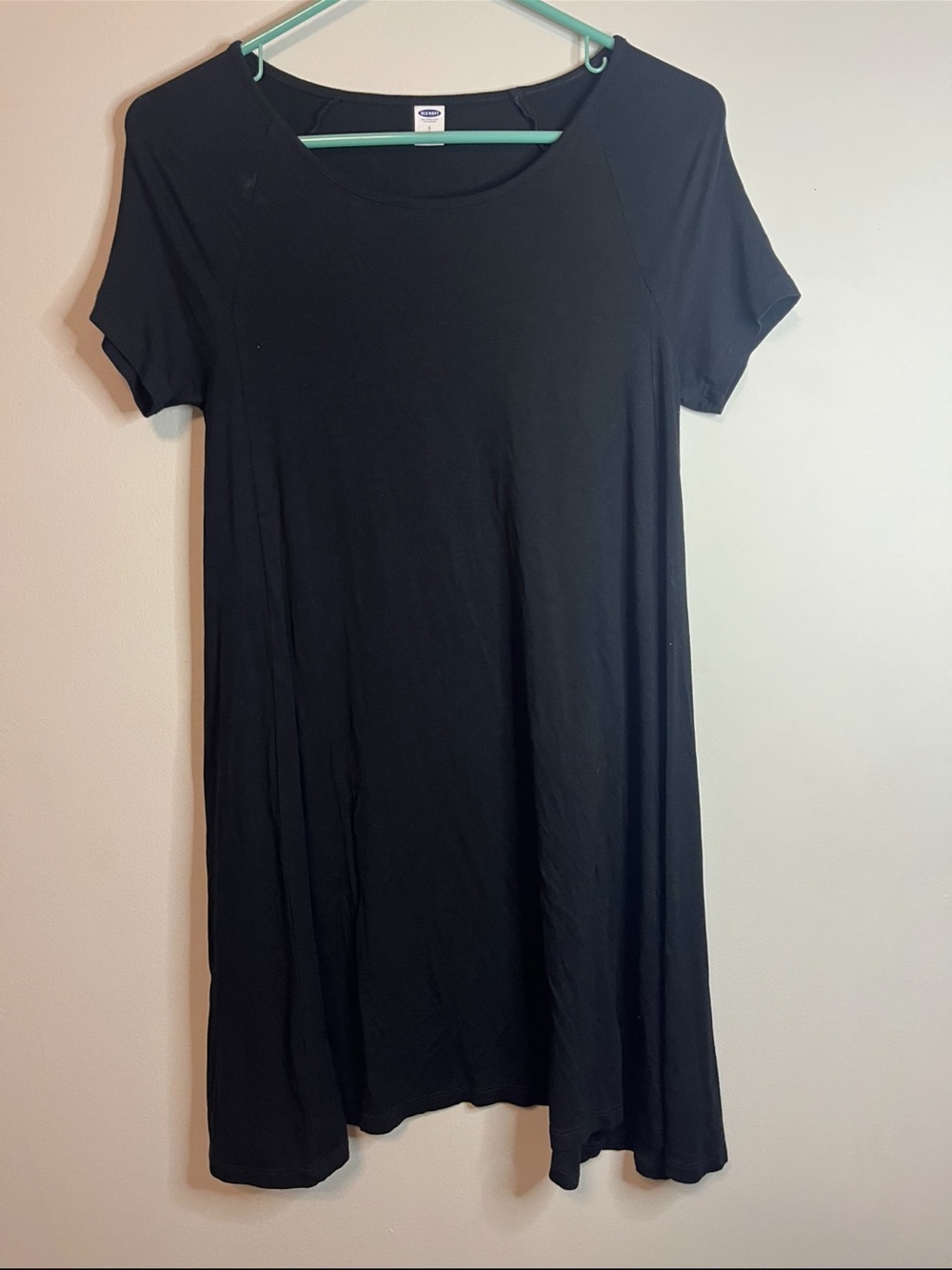 Old navy Black Short-Sleeve Swing Dress small tshirt